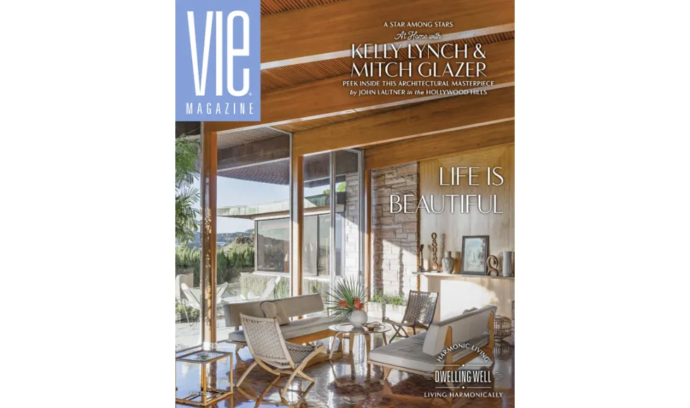 VIE Magazine cover, featuring Kelly Lynch and Mitch Glazer in an architectural home with modern furniture.