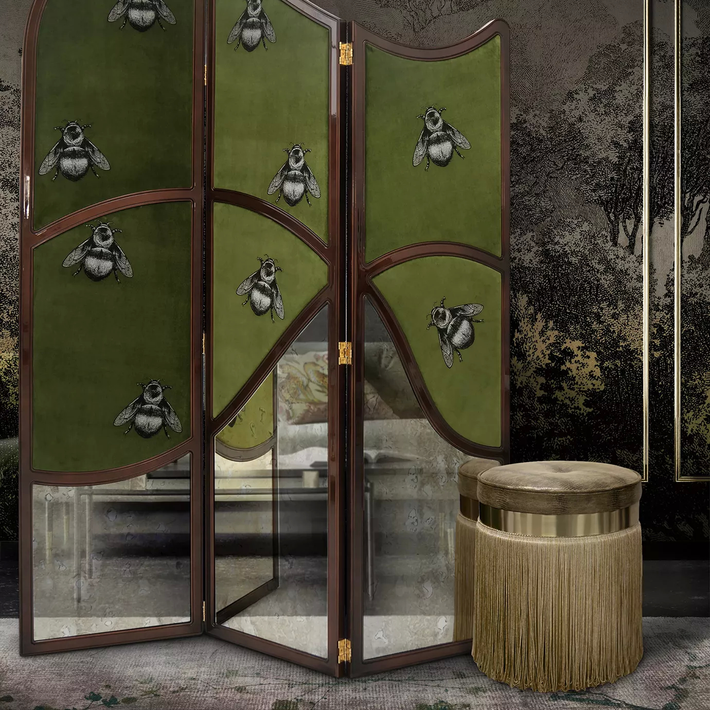 Elegant corner with the Isabella Stool in beige and golden tones next to a decorative folding screen with mirrored details and bee applications.