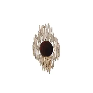 Elegant Vivre Sconce with a sculptural design in golden tones and a dark, shiny oval agate central element.