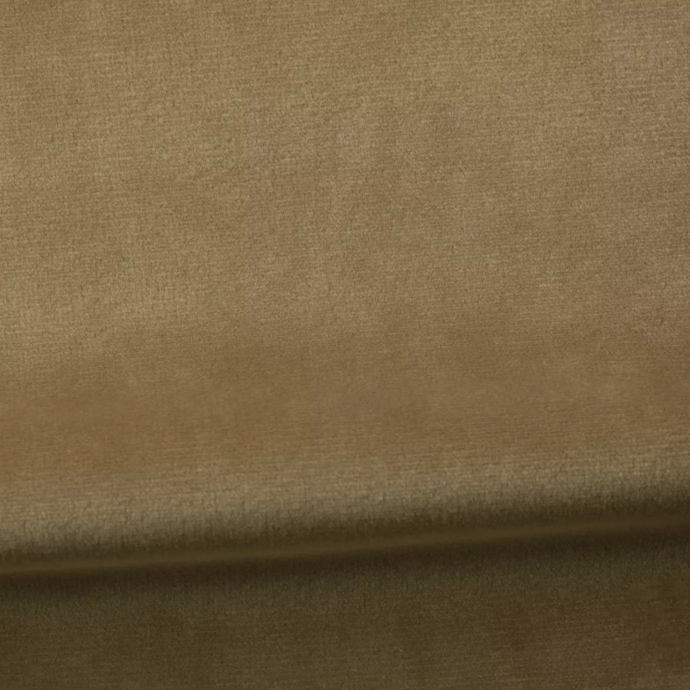 Soft and elegant close-up of a Venice Velvet 33 fabric swatch in a light and warm brown tone, showcasing its velvety texture and a delicate sheen that gives it a feeling of comfort and natural elegance.