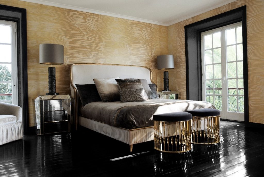 Lavish Bedroom: Forbidden II Bed
