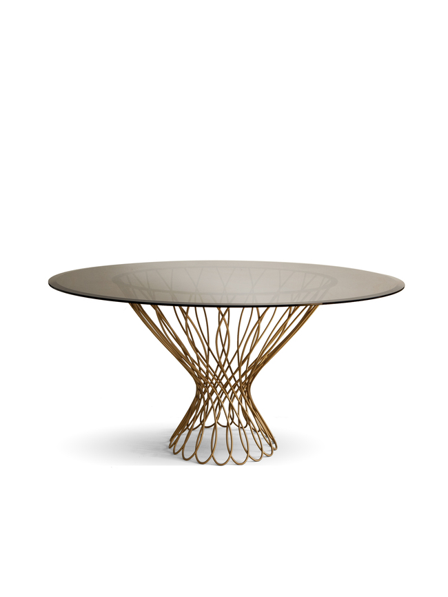 Sophisticated bronze glass top resting on the interlaced golden sillhouette-shaped structure.