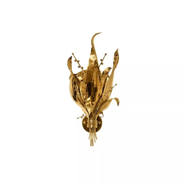In golden hues, this sconce resembles flower motifs.