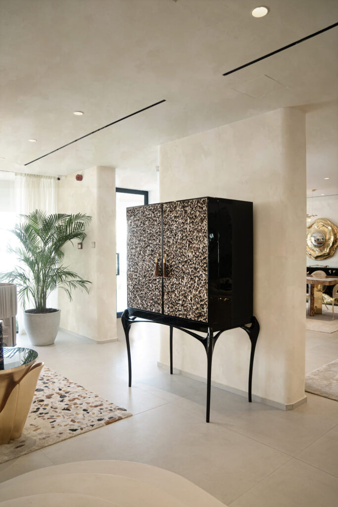 feathered temptation cabinet koket